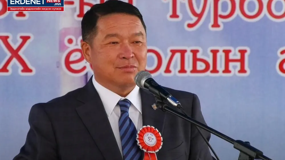 УИХ-ЫН ГИШҮҮН Д.БАТЛУТ:ЭДЦС ТӨХК-ИЙН ТҮҮХЭНД ТОДООС ТОД ТЭМДЭГЛЭГДЭХ САЙХАН ҮЙЛ ЯВДАЛ ТОХИОЖ БАЙНА
