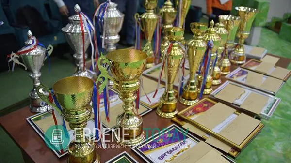 ЭРДЭНЭТ ҮЙЛДВЭРИЙН 2022 ОНЫ СПАРТАКИАДЫН ЯЛАГЧИД АВАРГЫН ЦОМОО ГАРДЛАА