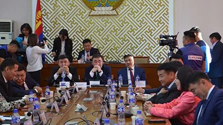 ИТХ дахь Намын бүлгийн дарга нар тодров